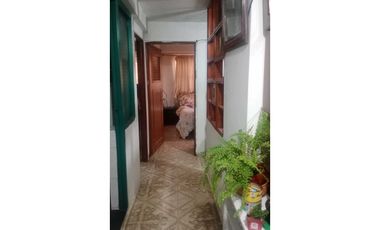 VENTA DE CASA BODEGA ESQUINERA  PORTAL AMERICAS VILLA LA LOMA