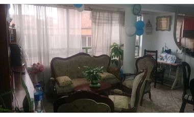 VENTA DE CASA BODEGA ESQUINERA  PORTAL AMERICAS VILLA LA LOMA