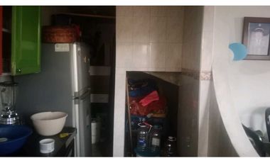 VENTA DE CASA BODEGA ESQUINERA  PORTAL AMERICAS VILLA LA LOMA