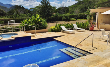 CASA EN CONDOMINIO PUENTE DE PIEDRA APULO (CUNDINAMARCA)