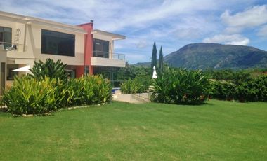 CASA EN CONDOMINIO PUENTE DE PIEDRA APULO (CUNDINAMARCA)