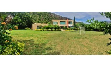 CASA EN CONDOMINIO PUENTE DE PIEDRA APULO (CUNDINAMARCA)