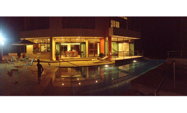 CASA EN CONDOMINIO PUENTE DE PIEDRA APULO (CUNDINAMARCA)