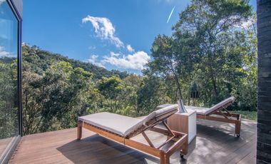 Venta de Casa Campestre en EL Retiro sector Piccolo