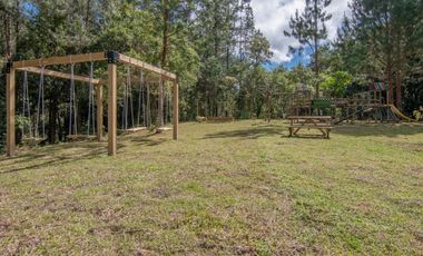 Venta de Casa Campestre en EL Retiro sector Piccolo