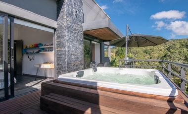 Venta de Casa Campestre en EL Retiro sector Piccolo