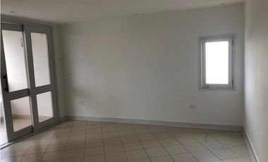 Apartamento edf. Seguros Bolivar con vista al centro amurallado