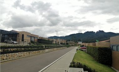 CASA EN ARRIENDO, ENTRELOMAS ZIPAQUIRA