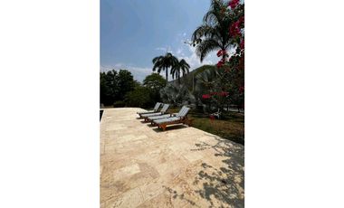 Vendo hermosa finca en unidad cerrada Sopetran