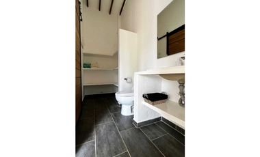 Vendo hermosa finca en unidad cerrada Sopetran