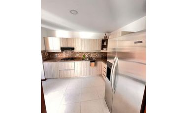 Apartamento en Arriendo Amoblado en Envigado la Frontera