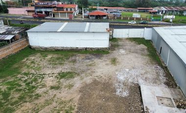 Pequeña bodega en renta en Miradores del Mar