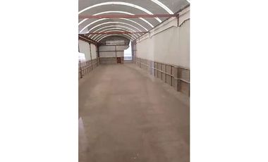 SE ARRIENDA BODEGA EN GIRARDOTA