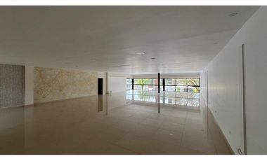 Alquiler de local comercial en mall plaza Toledo en Llanogrande