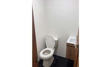 ARRIENDO OFICINA EN EL NOGAL