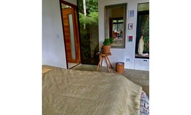 CASA CON LOTE A LA VENTA EN CALDAS