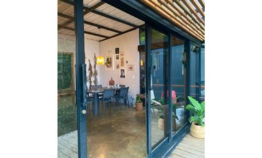 CASA CON LOTE A LA VENTA EN CALDAS
