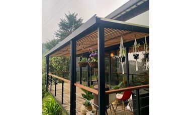 CASA CON LOTE A LA VENTA EN CALDAS