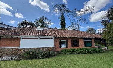 Vendo casa campestre colonial en parcelacion