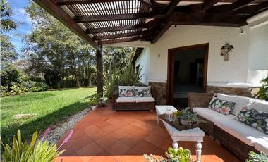Vendo casa campestre colonial en parcelacion