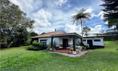 Vendo casa campestre colonial en parcelacion