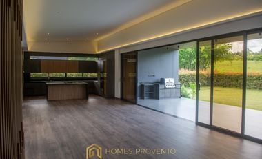 Casa en Venta Nueva en Llanogrande Rionegro