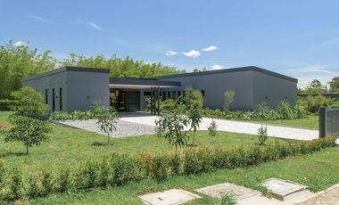 Casa en Venta Nueva en Llanogrande Rionegro