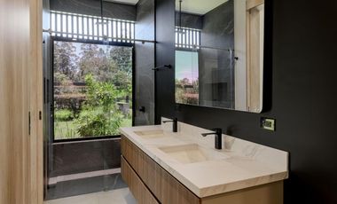 Casa en Venta Nueva en Llanogrande Rionegro