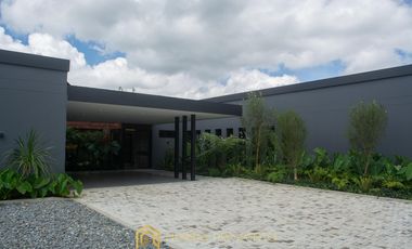 Casa en Venta Nueva en Llanogrande Rionegro