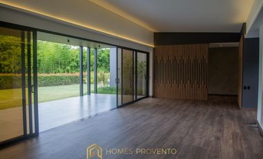 Casa en Venta Nueva en Llanogrande Rionegro