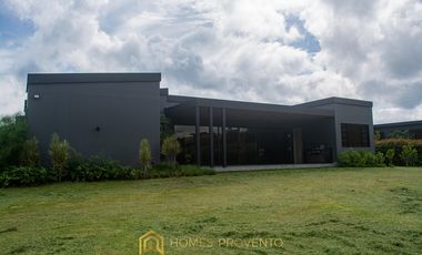 Casa en Venta Nueva en Llanogrande Rionegro