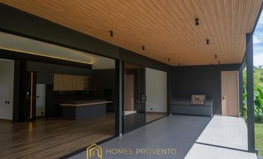 Casa en Venta Nueva en Llanogrande Rionegro