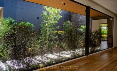 Casa en Venta Nueva en Llanogrande Rionegro