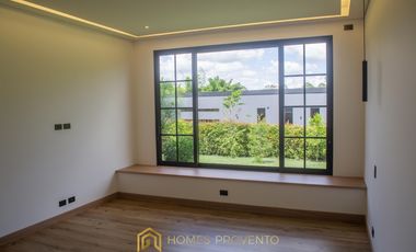 Casa en Venta Nueva en Llanogrande Rionegro