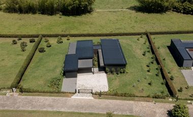 Casa en Venta Nueva en Llanogrande Rionegro