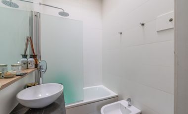 EXCELENTE CASA DE ESTILO - VENTA - 6 AMB - SUITE - PATIO - PARRILLA - BELGRANO R