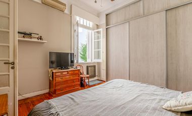 EXCELENTE CASA DE ESTILO - VENTA - 6 AMB - SUITE - PATIO - PARRILLA - BELGRANO R