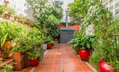 EXCELENTE CASA DE ESTILO - VENTA - 6 AMB - SUITE - PATIO - PARRILLA - BELGRANO R