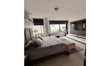 Casa en venta Urbanizacion Altos de Manta Beach.