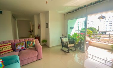 Apartamento de lujo de 173 m2 en El Recreo: 3 Habitaciones con estudio y vistas únicas de la ciudad