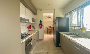 Apartamento de lujo de 173 m2 en El Recreo: 3 Habitaciones con estudio y vistas únicas de la ciudad