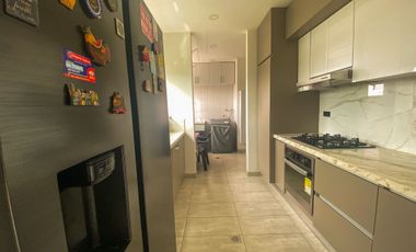 Apartamento de lujo de 173 m2 en El Recreo: 3 Habitaciones con estudio y vistas únicas de la ciudad