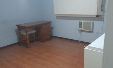 Casa en alquiler en Barrio Ingles