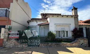 Casa en venta en Bernal Oeste