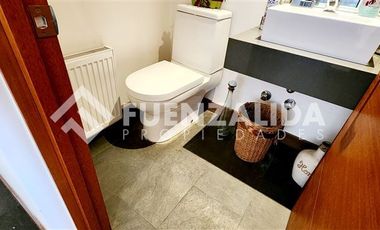 Casa en Venta en Alvaro Casanova