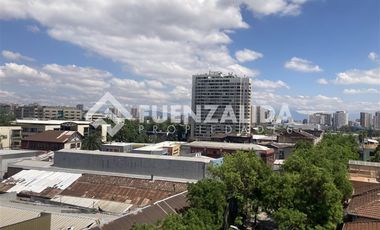 Departamento en Venta en Av. Recoleta / Dominica