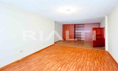 Casa Comercial Quito Tennis Bajo