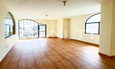 Casa Comercial Quito Tennis Bajo