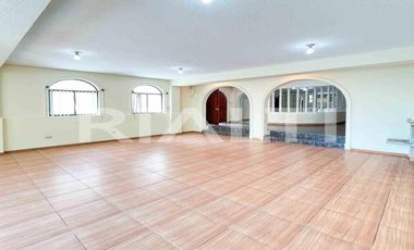 Casa Comercial Quito Tennis Bajo