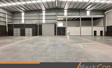 BODEGA EN RENTA 1,000 M2 LA VENTA DEL ASTILLERO ZAPOPAN JALISCO